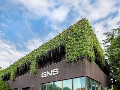 Facciata verde verticale - GNS System News Spa